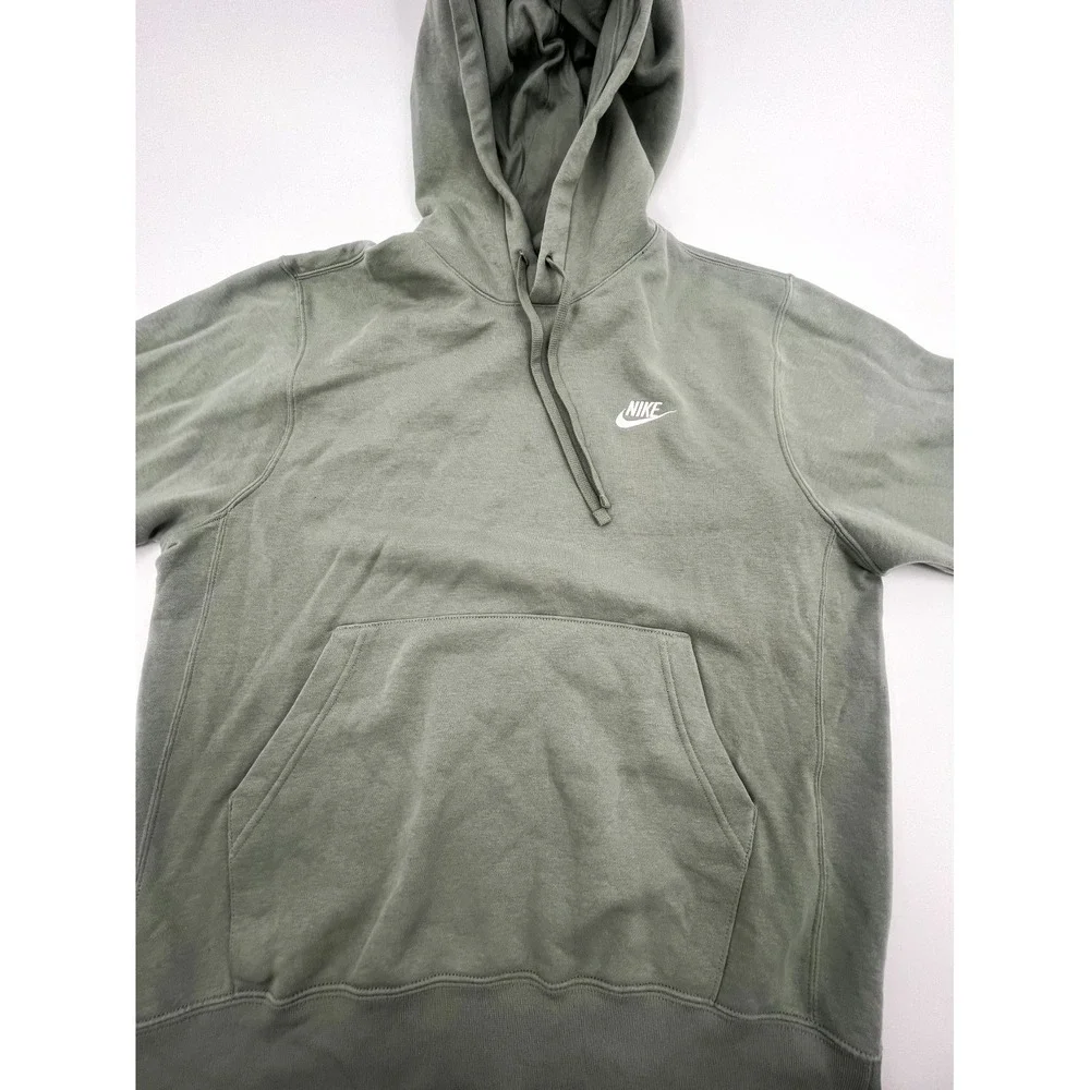 Nike Club Fleece Hoodie Mens Medium Green Cotton Swoosh‎ Logo Lined Standard Fit